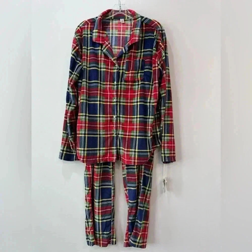 Ellen DeGeneres XL Plaid Two-Piece Pajama Set - Brand New